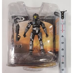 McFarlane Toys Halo 3 Series 1 Spartan Soldier CQB Action Figure Silver White
